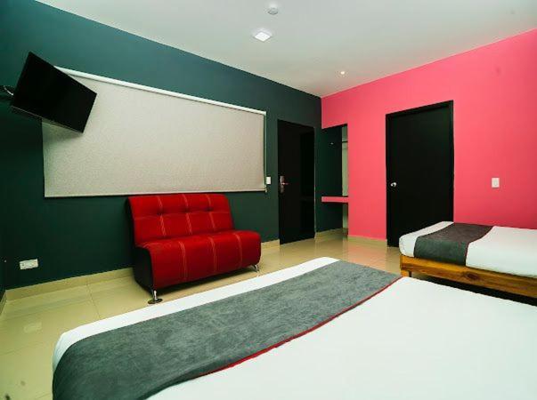 Hotel Adhoc Plaza Monterrey Esterno foto